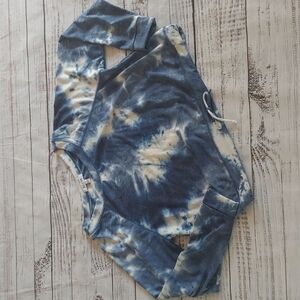 TIE-DYE CROP TOP NWOT